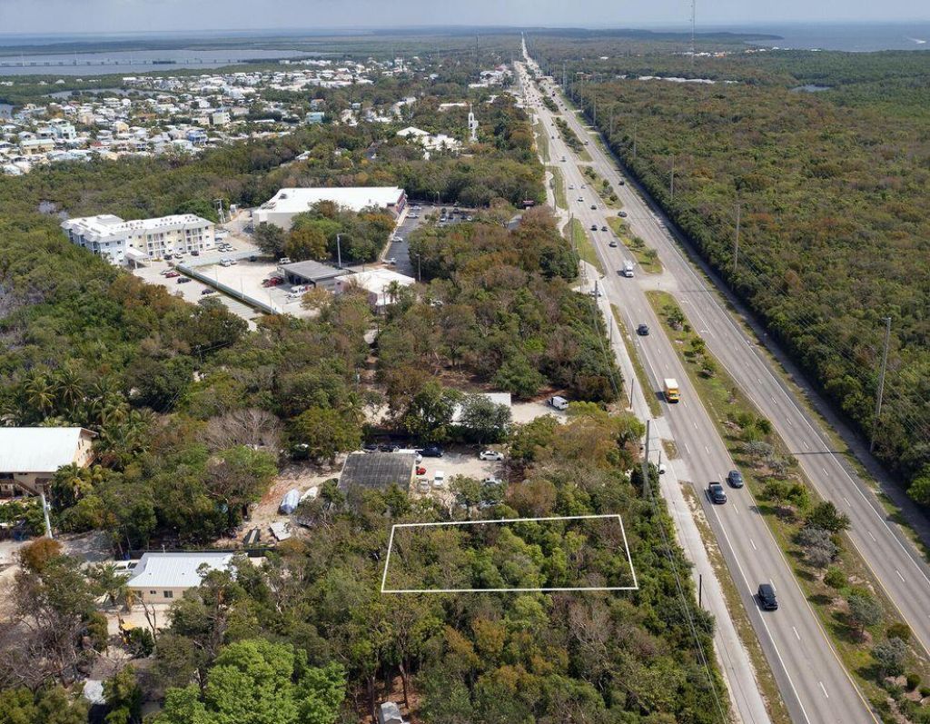105184 Overseas Highway, Key Largo, FL 33037 Photo