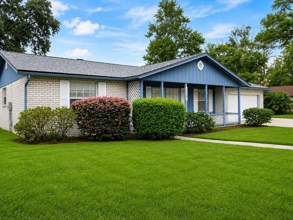 1721 Gumtree Drive, Orange Park, FL 32073