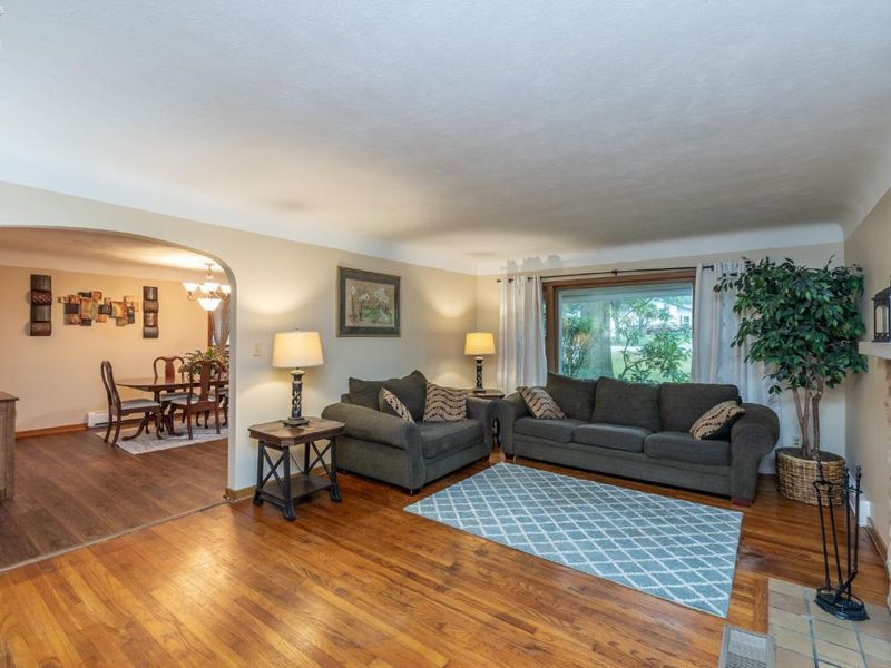 910 S Court Street, Medina, OH 44256 Photo 12