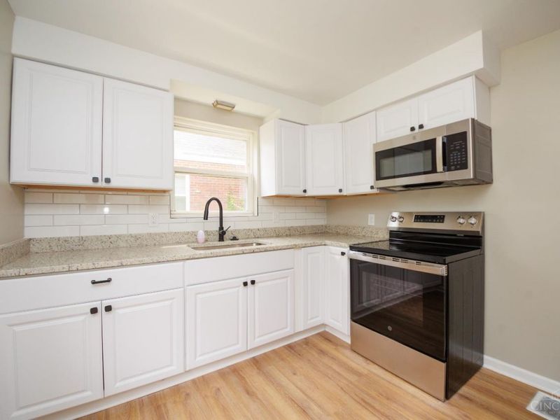 3952 Race Road, Green Township, OH 45211 Photo 11