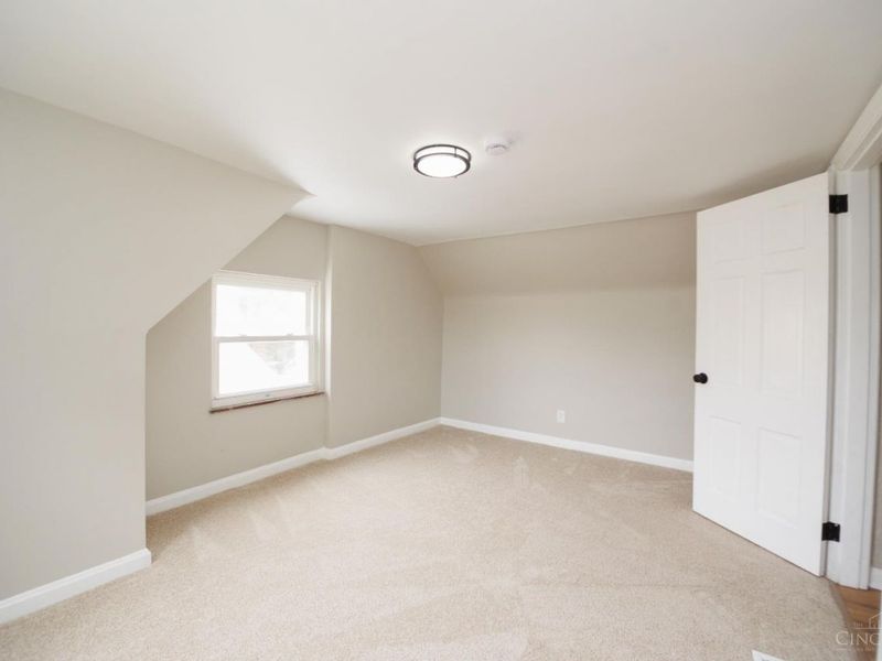 3952 Race Road, Green Township, OH 45211 Photo 21