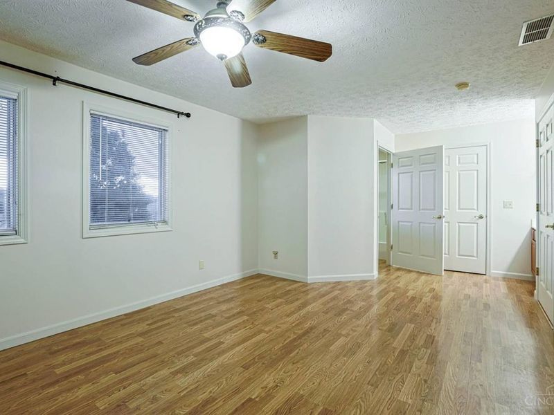 5321 North Bend Crossing, Green Township, OH 45247 Photo 21