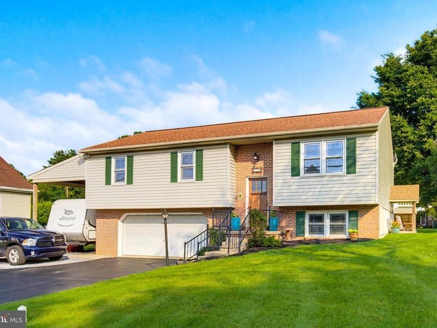 103 Owl Hill Road, Lititz, PA 17543 Main Photo