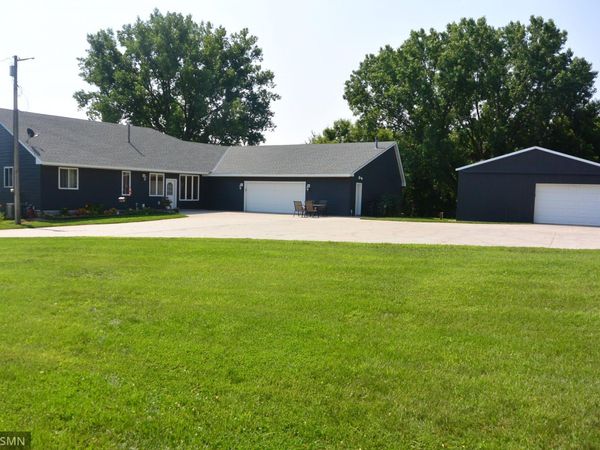 18759 CSAH 14, Darwin, MN 55324