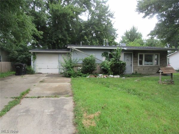 127 Belmont Avenue , Elyria, OH 44035