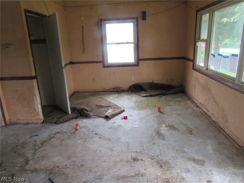 127 Belmont Avenue, Elyria, OH 44035 Photo 6