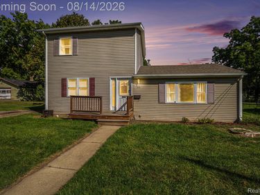 415 E Oliver Street, Corunna, Mi 48817