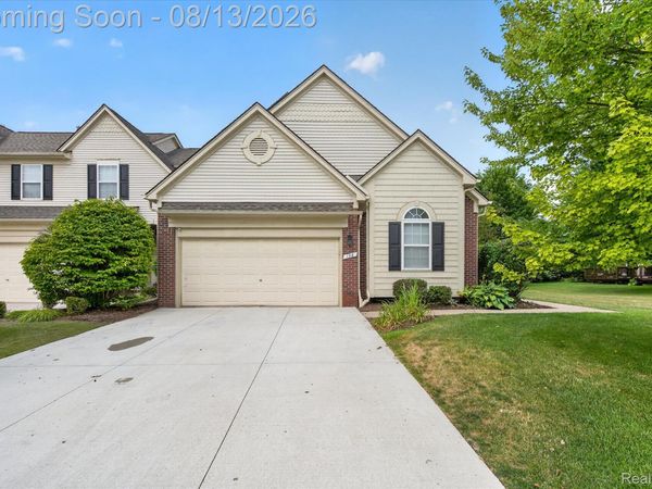 156 Morgan Drive, Unit 18, Canton Township, Mi 48188