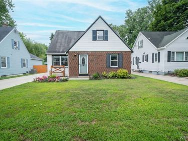 177 Downing Street, Buffalo, NY 14220