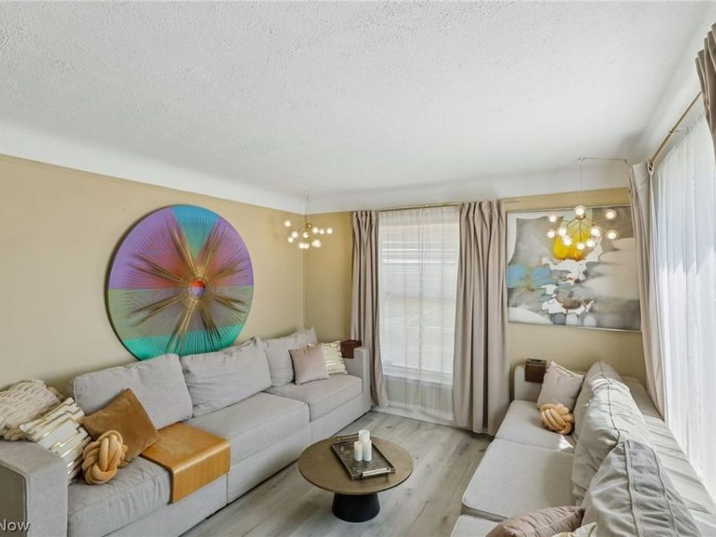 14216 Berwyn Avenue, Cleveland, OH 44111 Photo 6