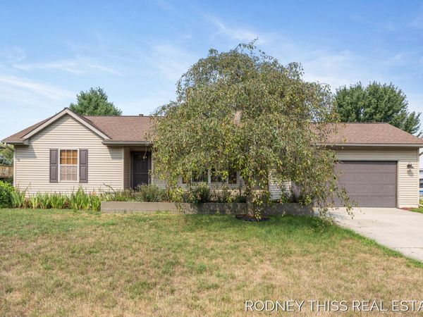 11487 Eagle Nest Court, Allendale, MI 49401