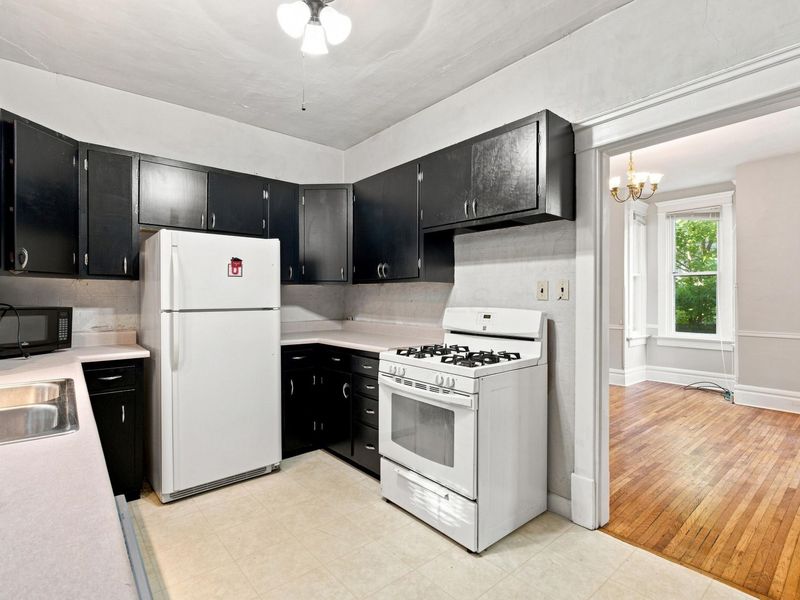 208 E Northwood Avenue , Columbus, OH 43201 Photo 13