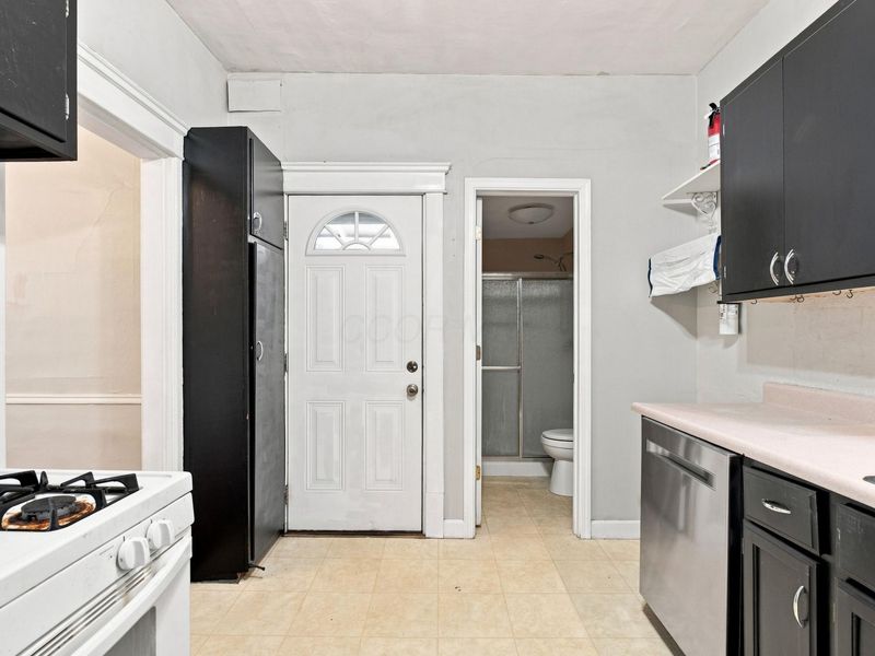 208 E Northwood Avenue , Columbus, OH 43201 Photo 16