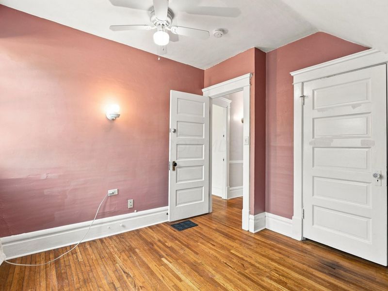 208 E Northwood Avenue , Columbus, OH 43201 Photo 24