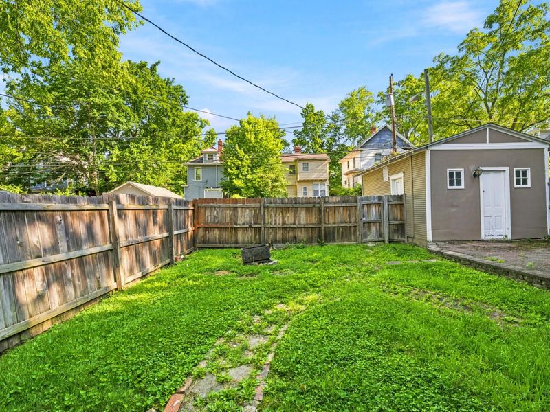 208 E Northwood Avenue , Columbus, OH 43201 Photo 36