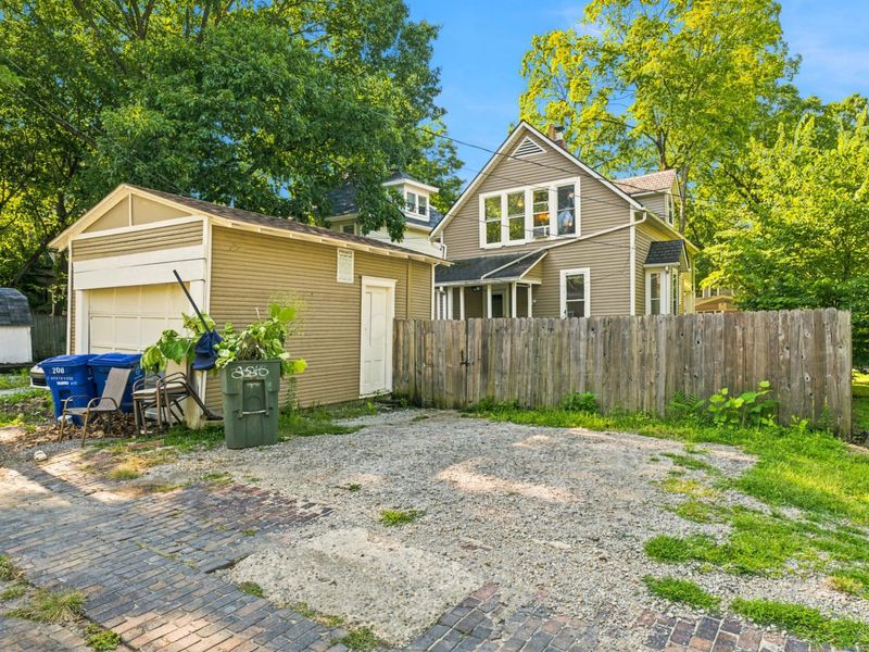 208 E Northwood Avenue , Columbus, OH 43201 Photo 37