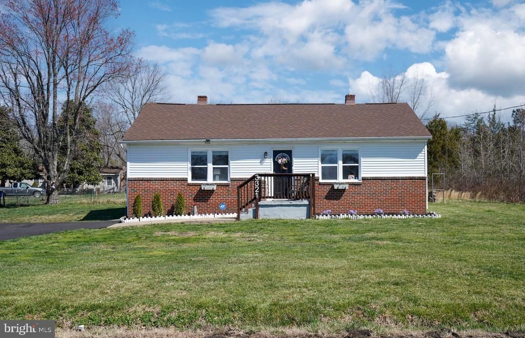 3321 Summit Crossing Road, Fredericksburg, VA 22408 Main Photo