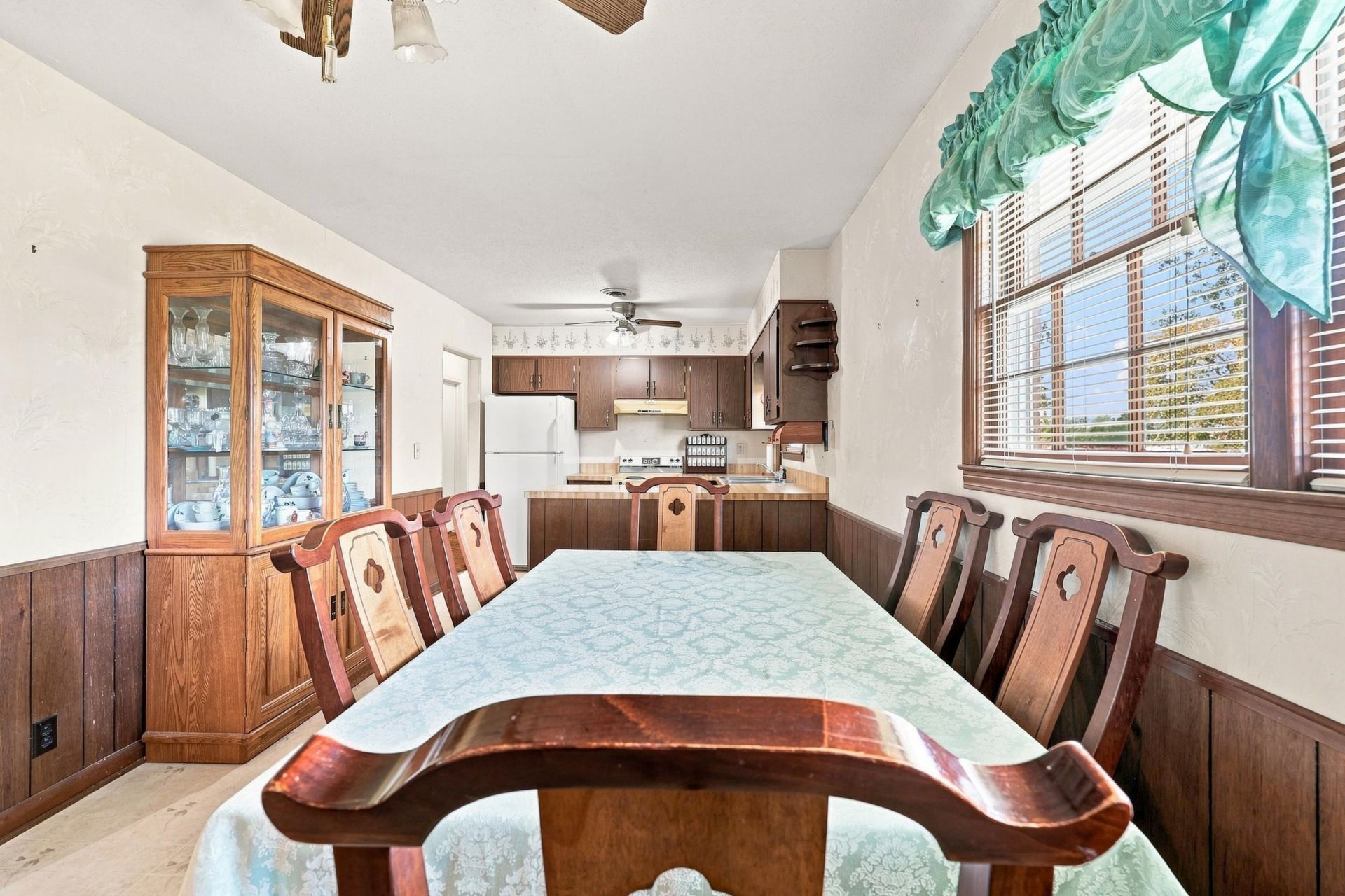 5069 Watergate Dr. Photo 13