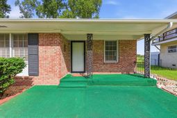 5069 Watergate Dr. photo 4
