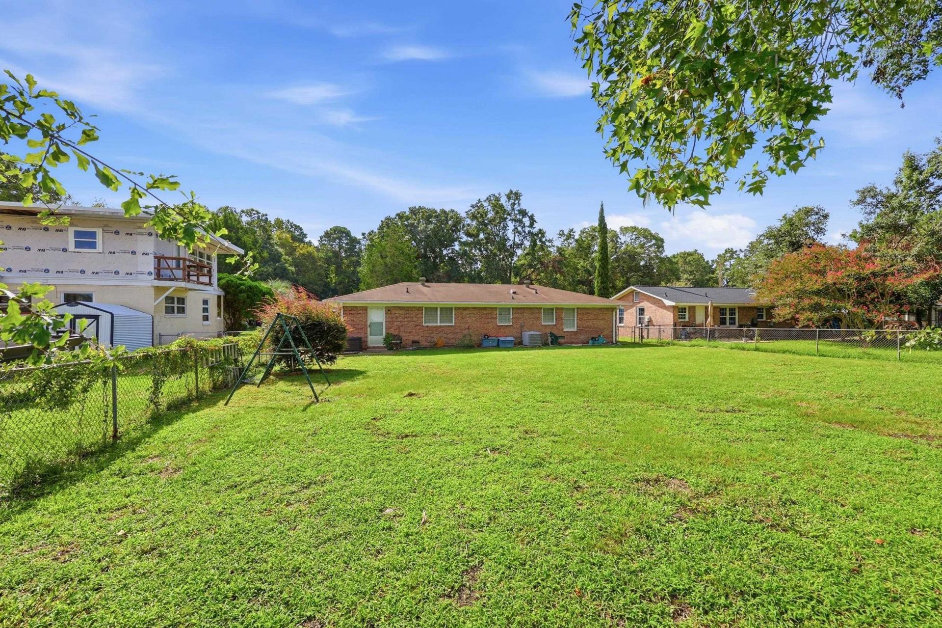5069 Watergate Dr. Photo 31