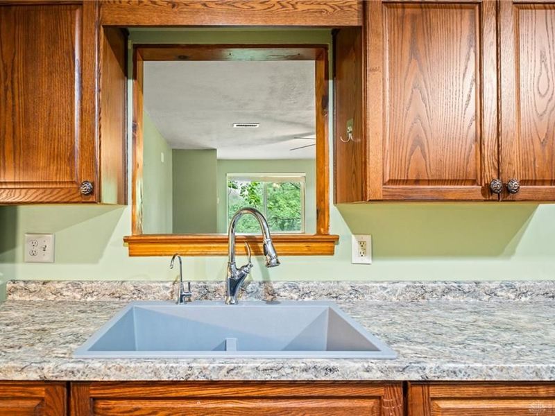 1989 N Longview Street, Beavercreek, OH 45432 Photo 13