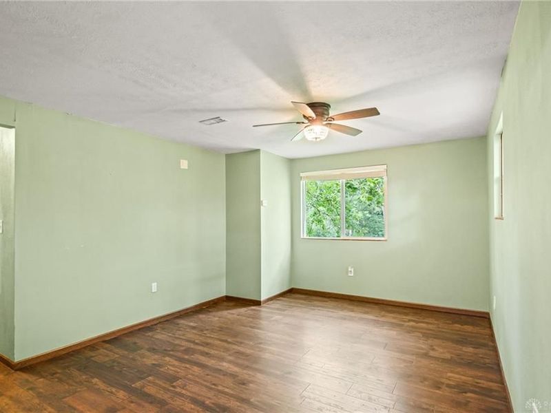 1989 N Longview Street, Beavercreek, OH 45432 Photo 14