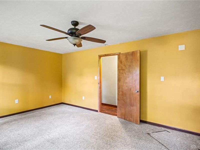 1989 N Longview Street, Beavercreek, OH 45432 Photo 18