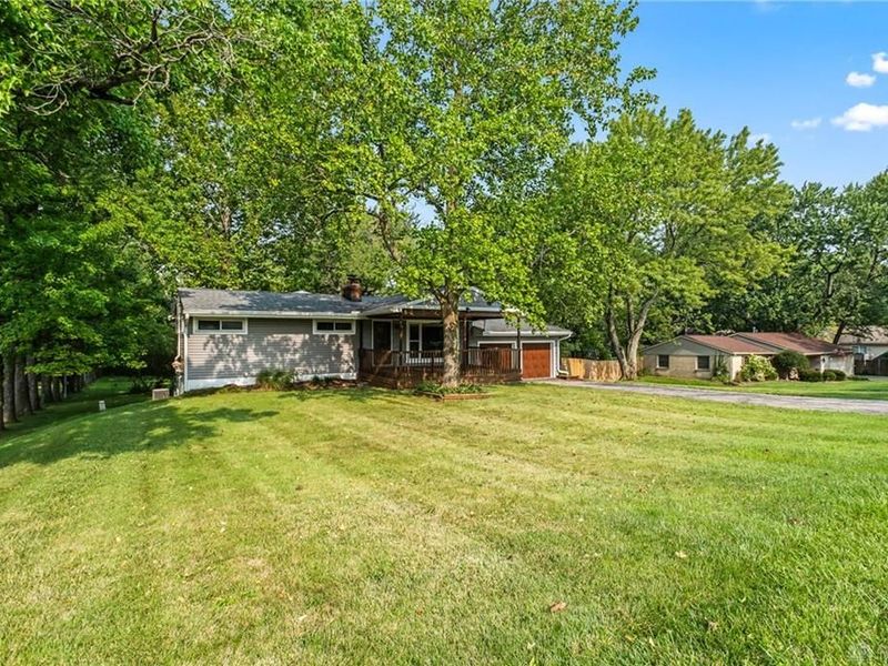 1989 N Longview Street, Beavercreek, OH 45432 Photo 2