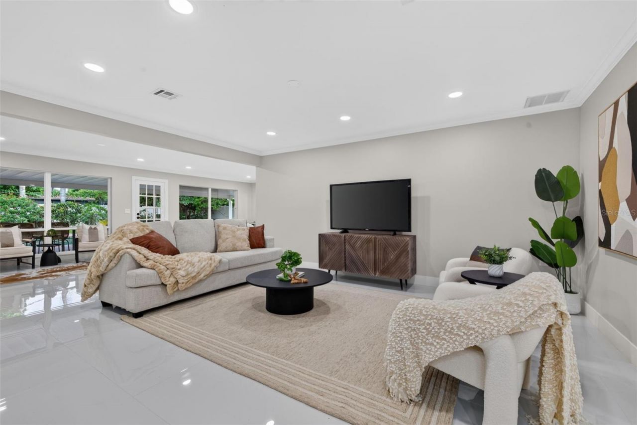 219 Miramar Boulevard Ne, Saint Petersburg, FL 33704 Photo