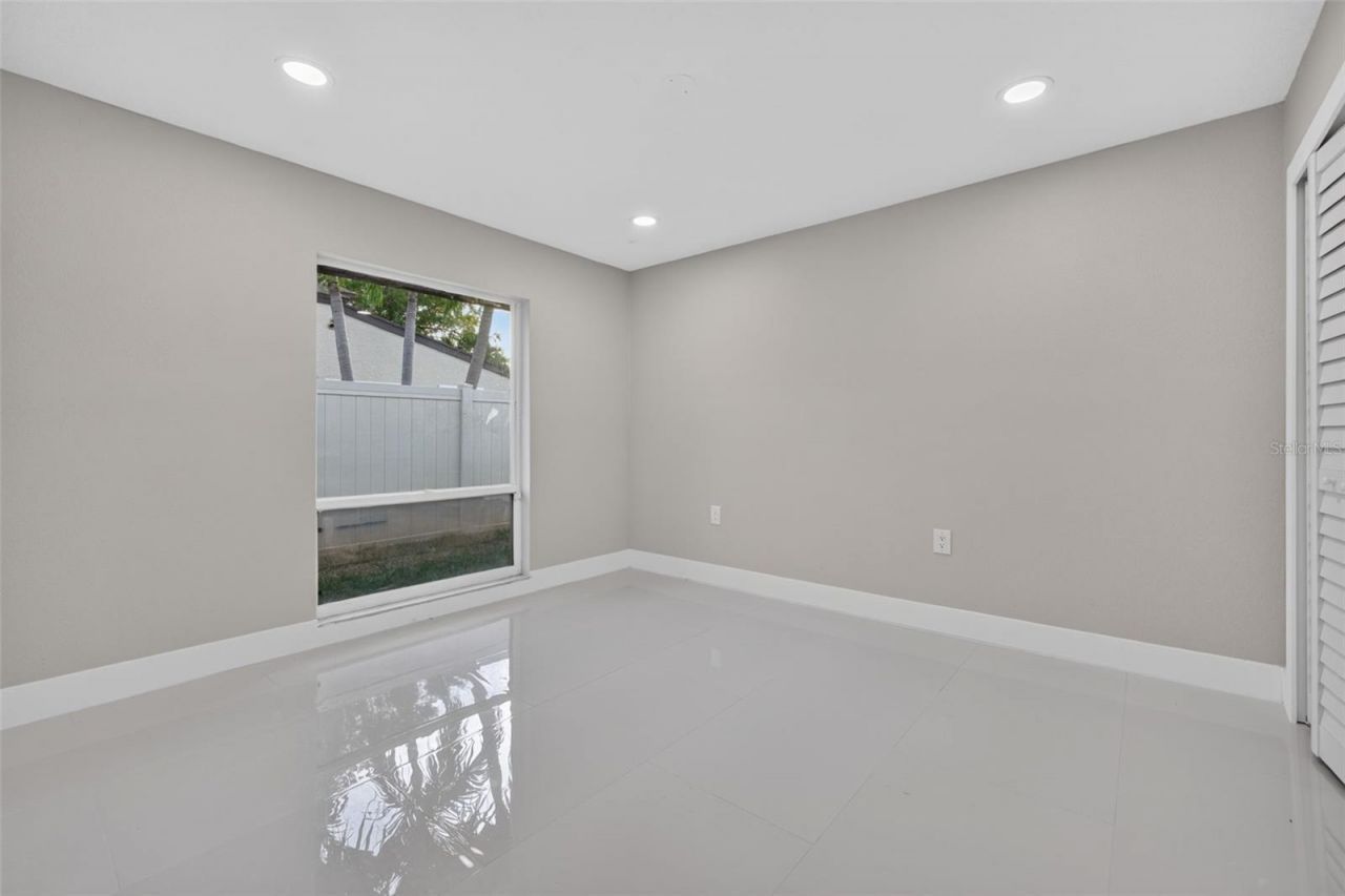 219 Miramar Boulevard Ne, Saint Petersburg, FL 33704 Photo