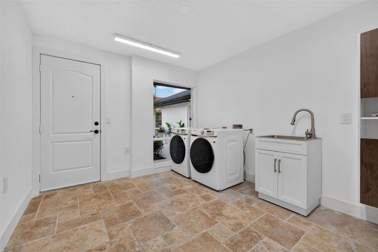 219 Miramar Boulevard Ne, Saint Petersburg, FL 33704 Photo