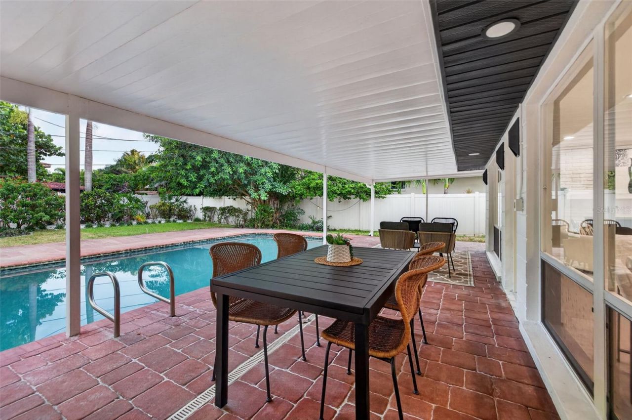 219 Miramar Boulevard Ne, Saint Petersburg, FL 33704 Photo