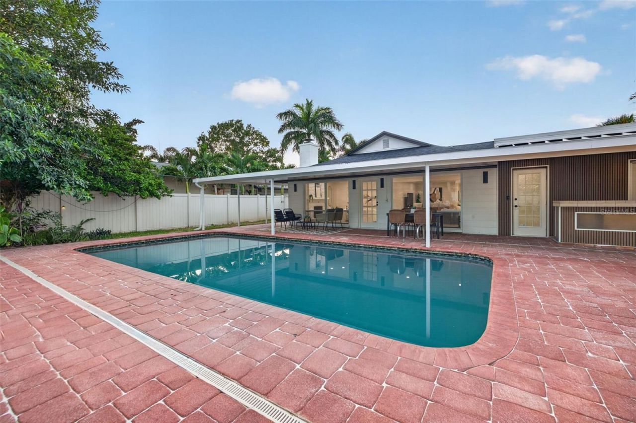 219 Miramar Boulevard Ne, Saint Petersburg, FL 33704 Photo