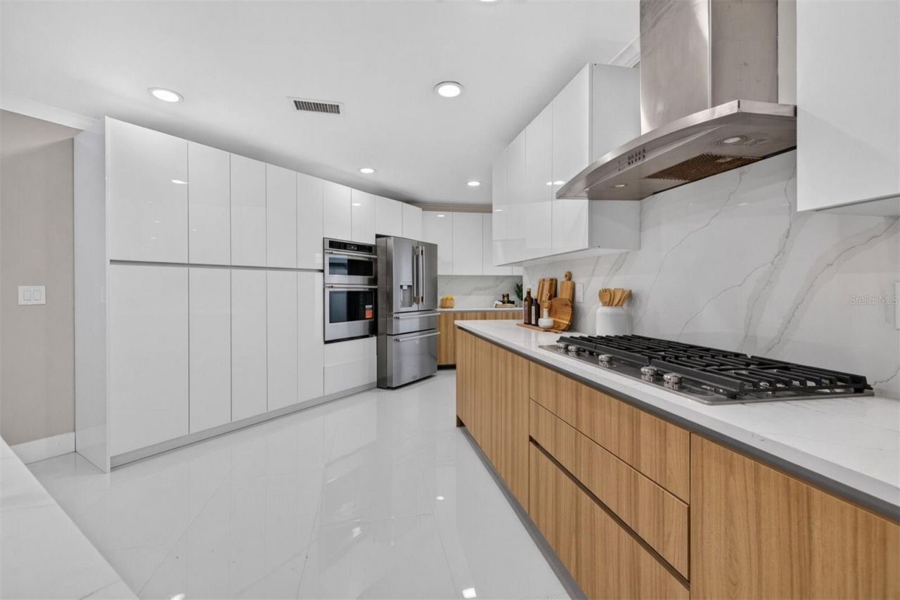 219 Miramar Boulevard Ne, Saint Petersburg, FL 33704 Photo