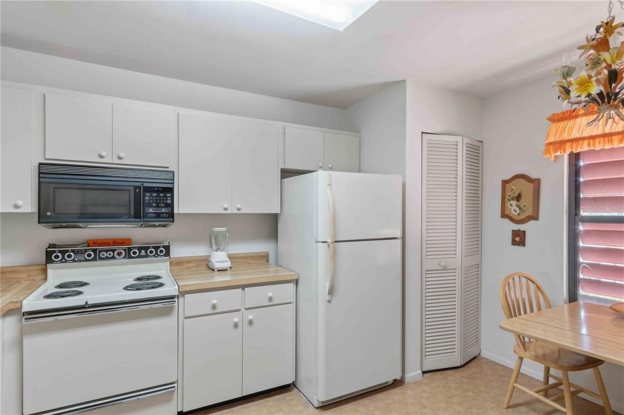 514 Spring Lakes Boulevard , Bradenton, FL 34210 Photo