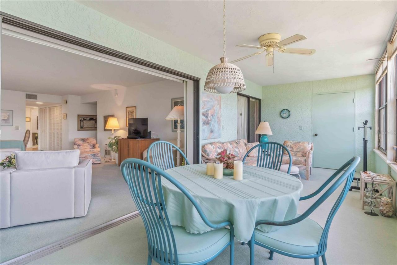 514 Spring Lakes Boulevard , Bradenton, FL 34210 Photo