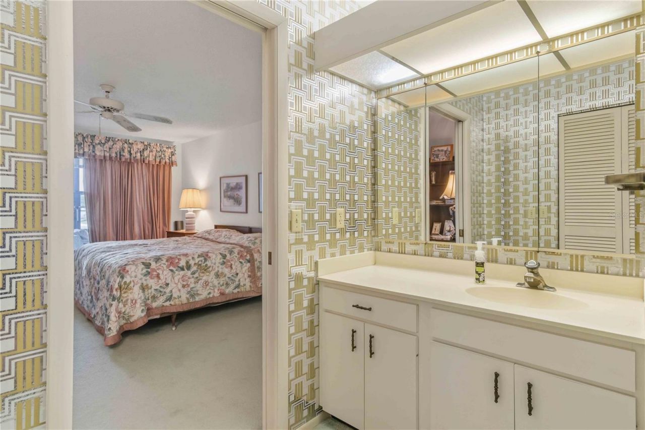 514 Spring Lakes Boulevard , Bradenton, FL 34210 Photo