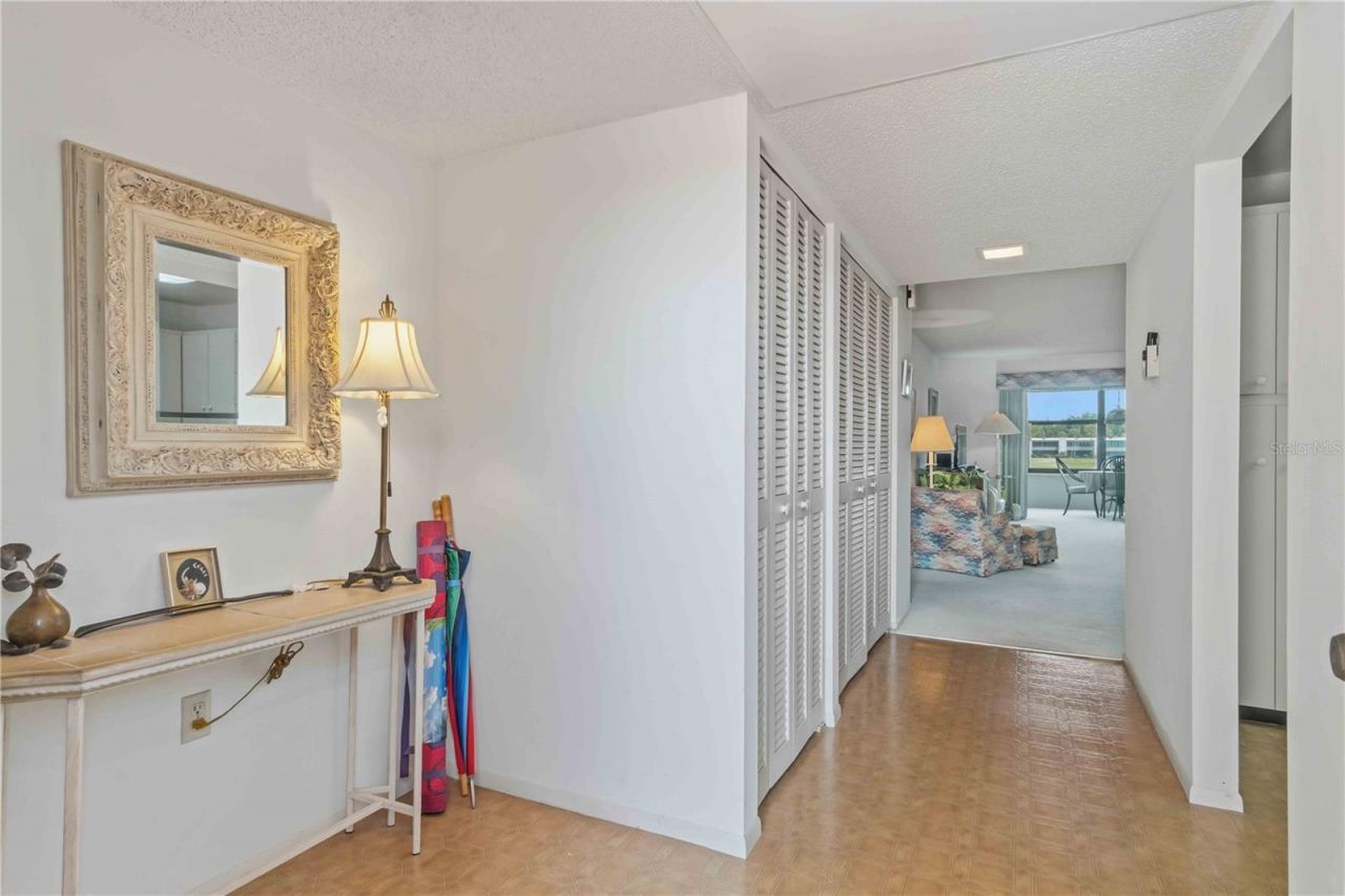 514 Spring Lakes Boulevard , Bradenton, FL 34210 Photo