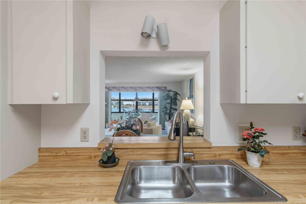 514 Spring Lakes Boulevard , Bradenton, FL 34210 Photo