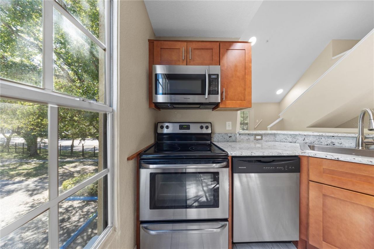 6340 Raleigh Street , Unit 1011, Orlando, FL 32835 Photo