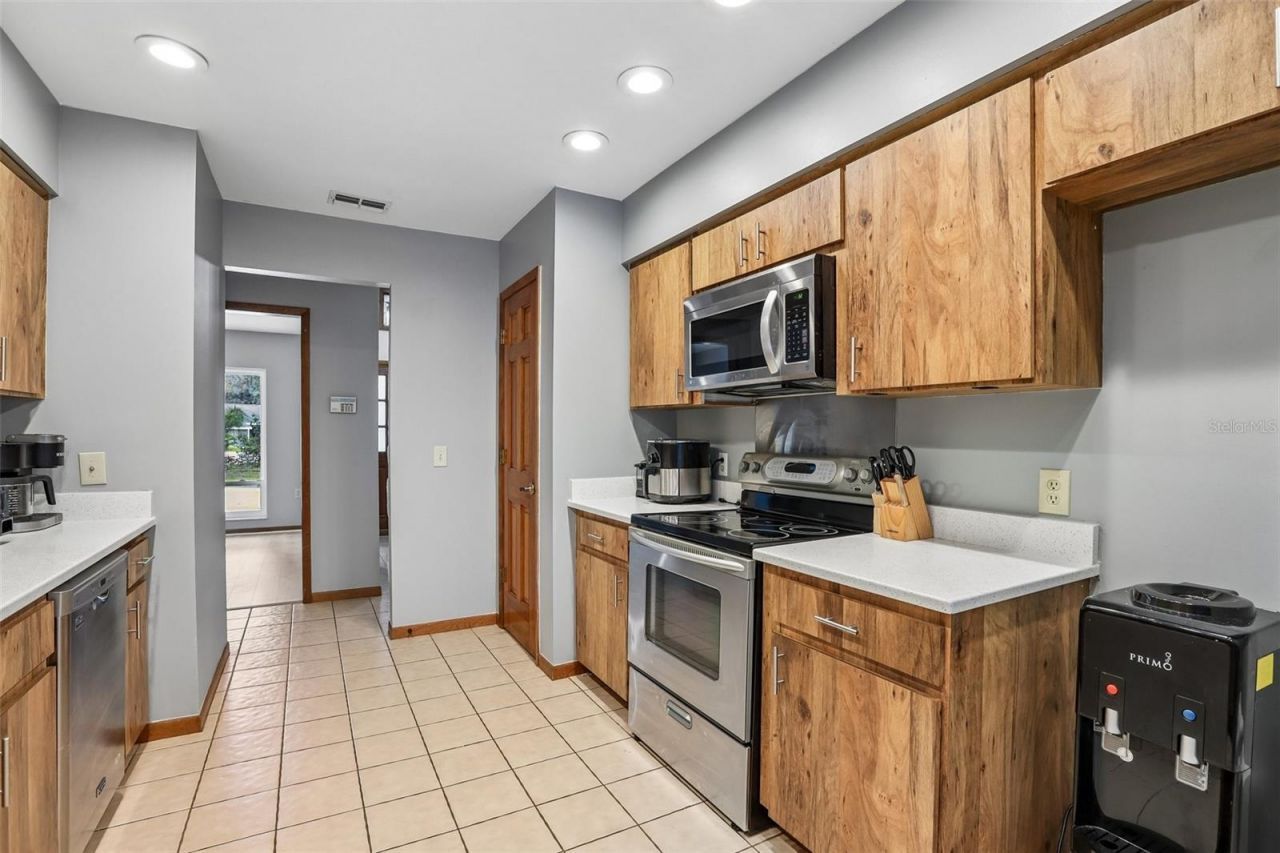 4603 Ridgecliff Drive, Brandon, FL 33511 Photo