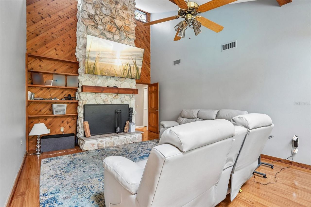 4603 Ridgecliff Drive, Brandon, FL 33511 Photo