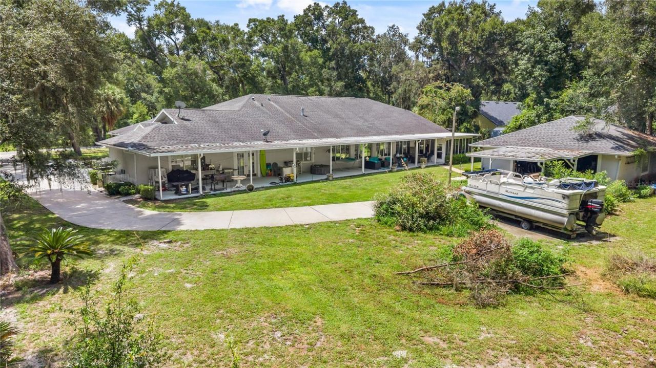 11108 NW 70th Circle , Chiefland, FL 32626 Photo