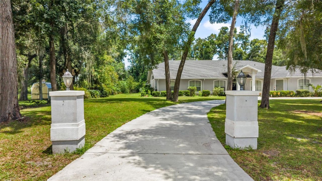 11108 NW 70th Circle , Chiefland, FL 32626 Photo