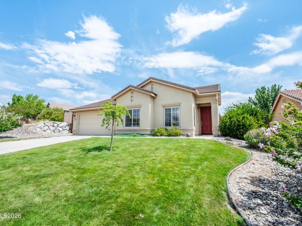6930 Particles Court, Sparks, NV 89436