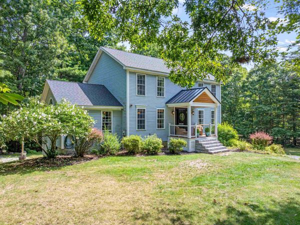 15 Hills Road, Hooksett, NH 03106