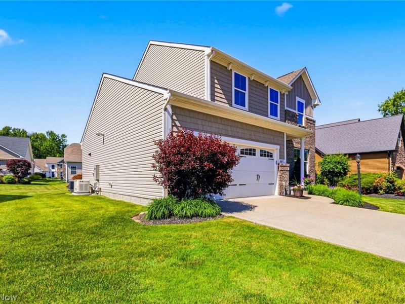 8677 Indigo Trail, Mentor, OH 44060 Photo 4