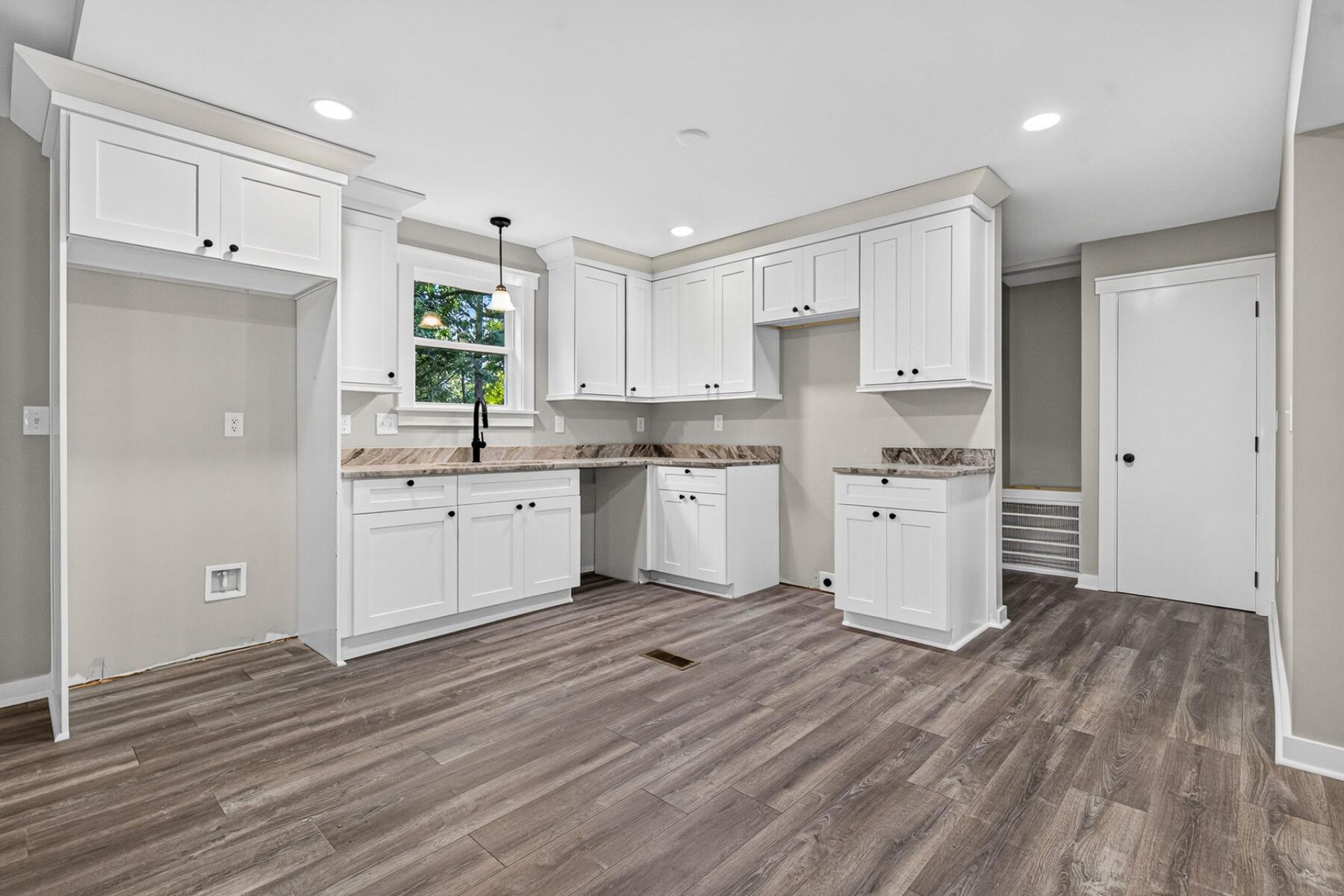 113 Ripple Avenue Photo 23