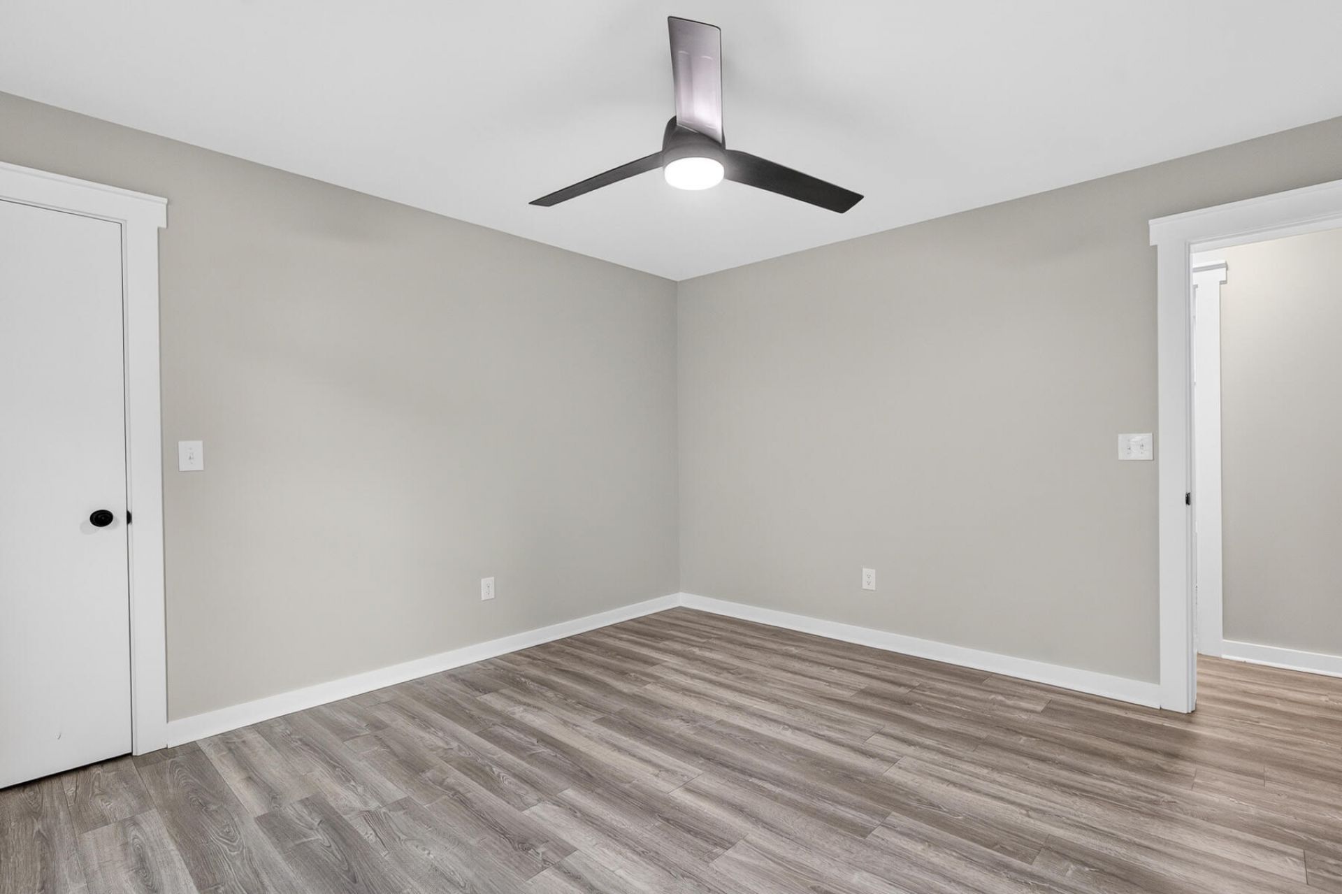 113 Ripple Avenue Photo 35