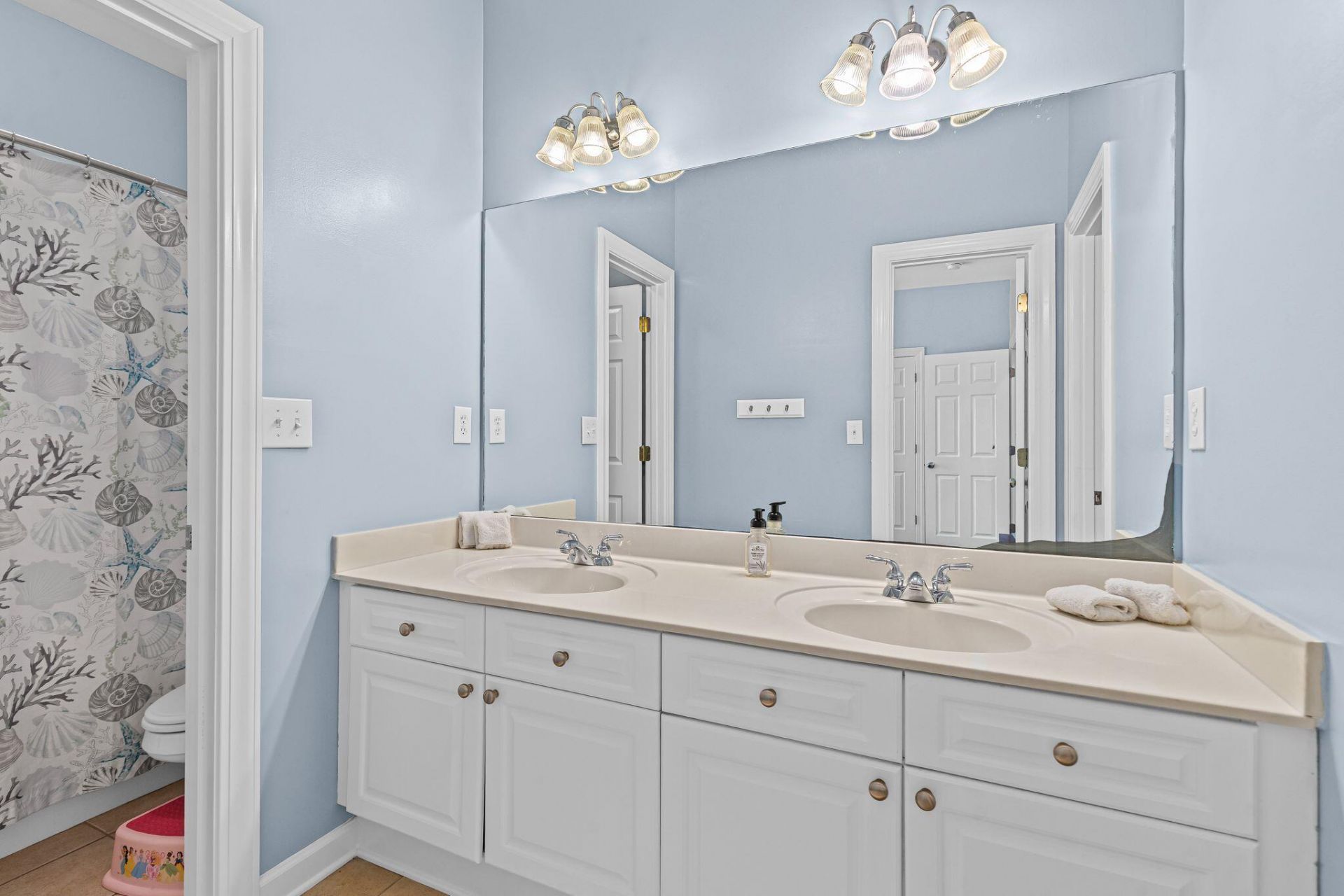 1780 James Basford Place Photo 40